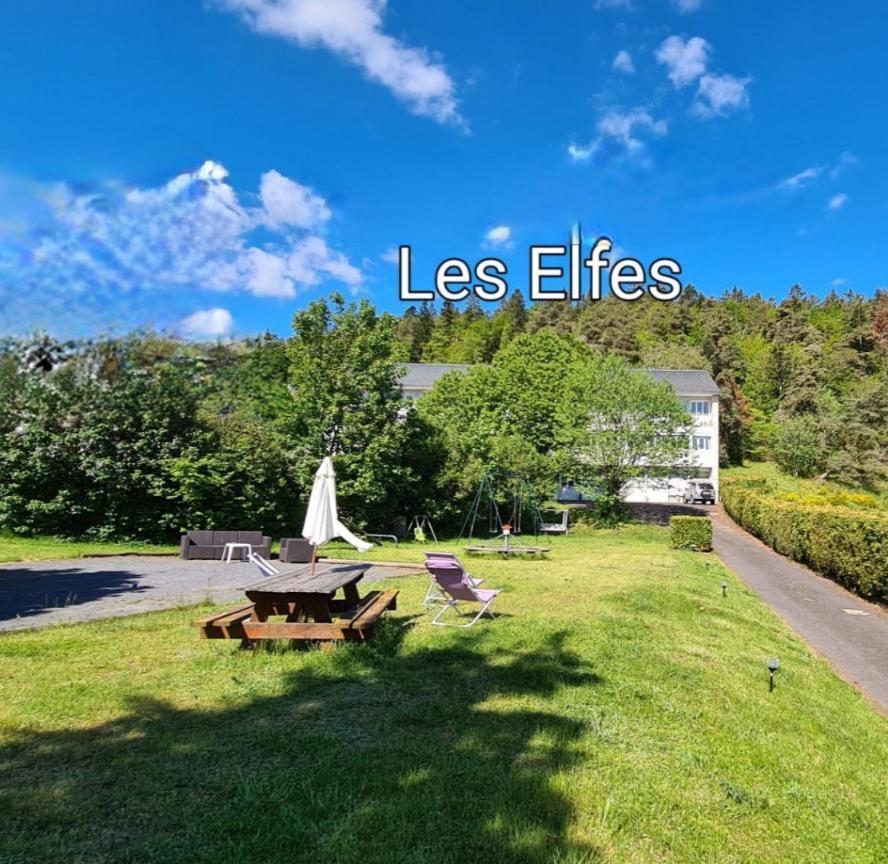 Les Pieds Dans L'Eau Apartment Murol Exterior photo